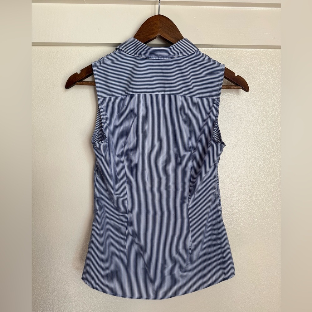 Banana Republic Tailored Fit Sleeveless Button-Down Top Blue White Stripe Size 0 - Picture 7 of 9